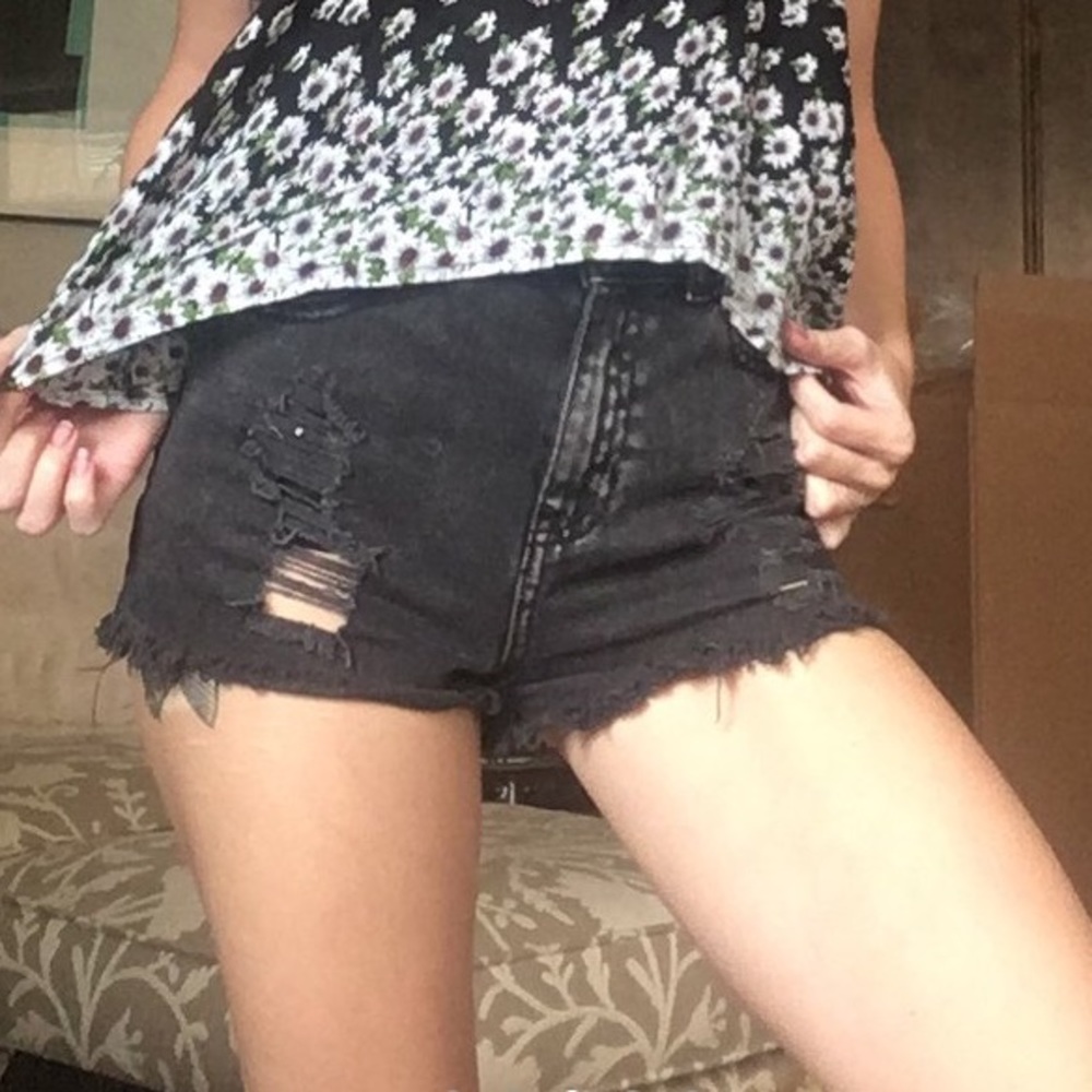 Black Pacsun Distressed Demim Shorts